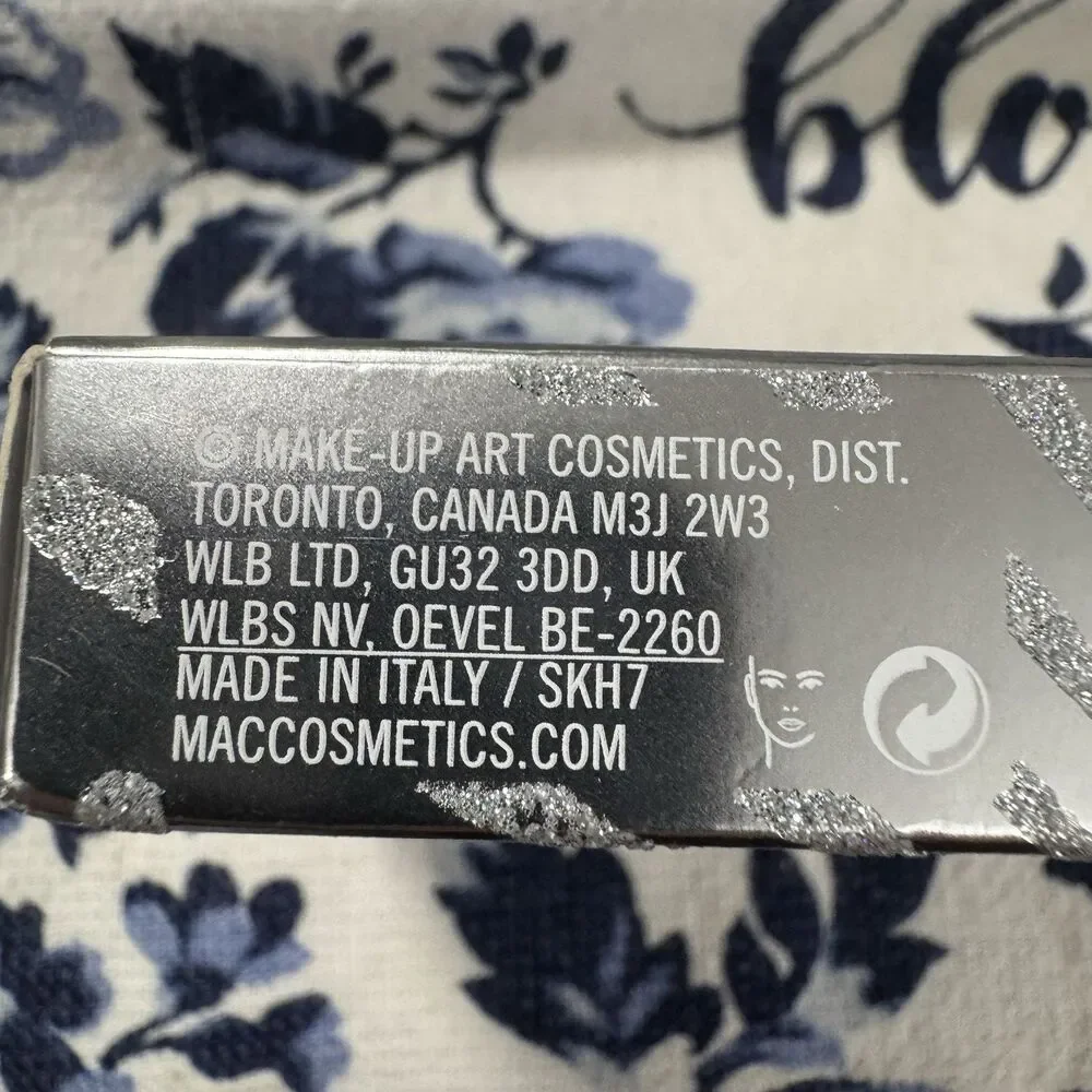 MAC Cosmetics mac flashing